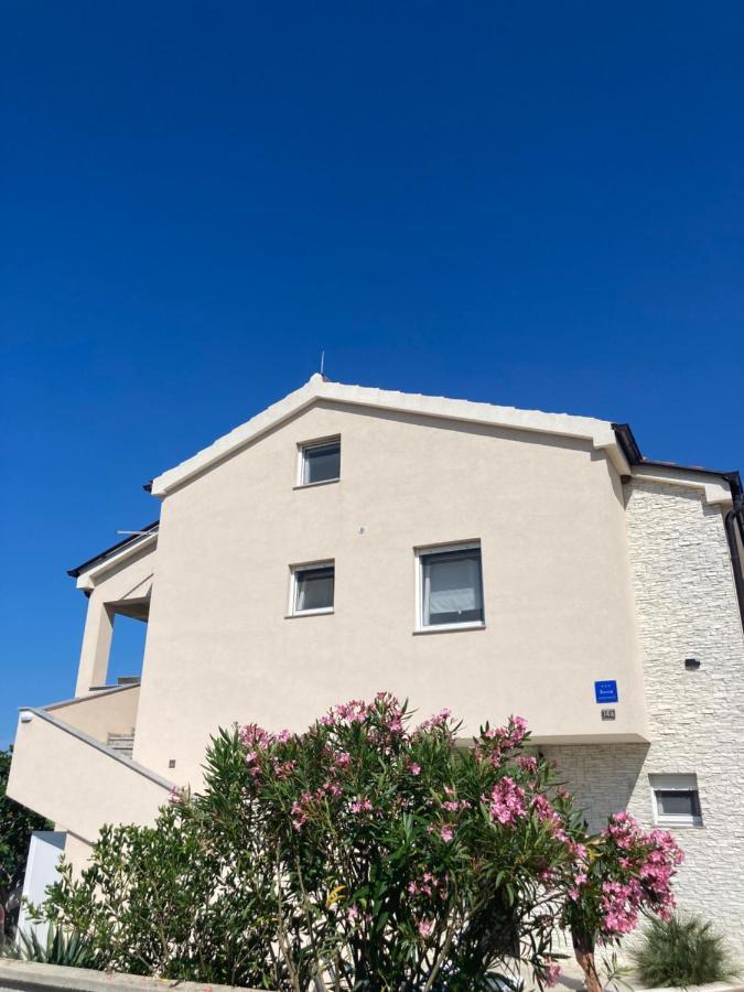 Apartman Hmelina Vrsi Zewnętrze zdjęcie